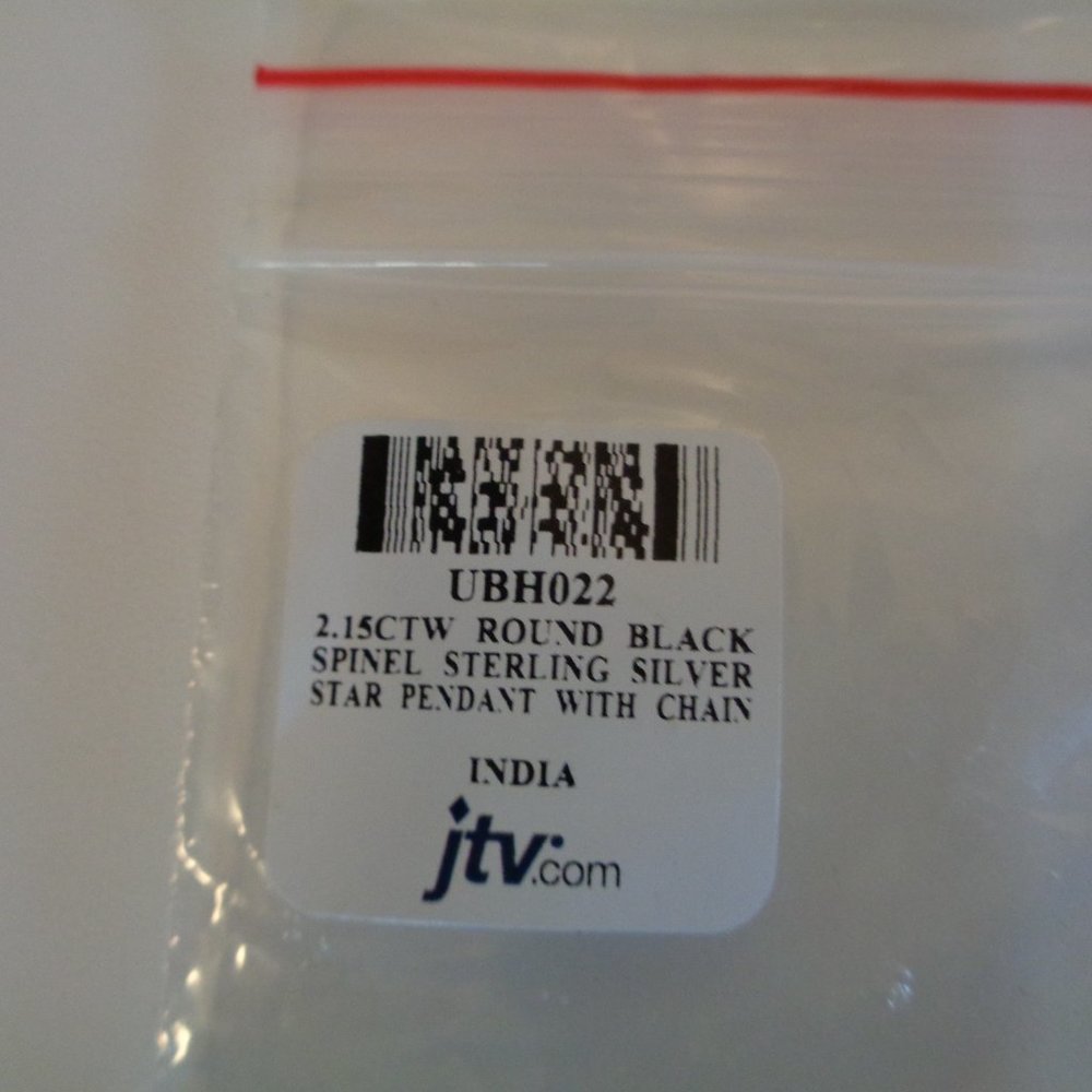 Black Spinel Sterling Silver Star Pendant w/Chain NIB - Picture 8 of 12